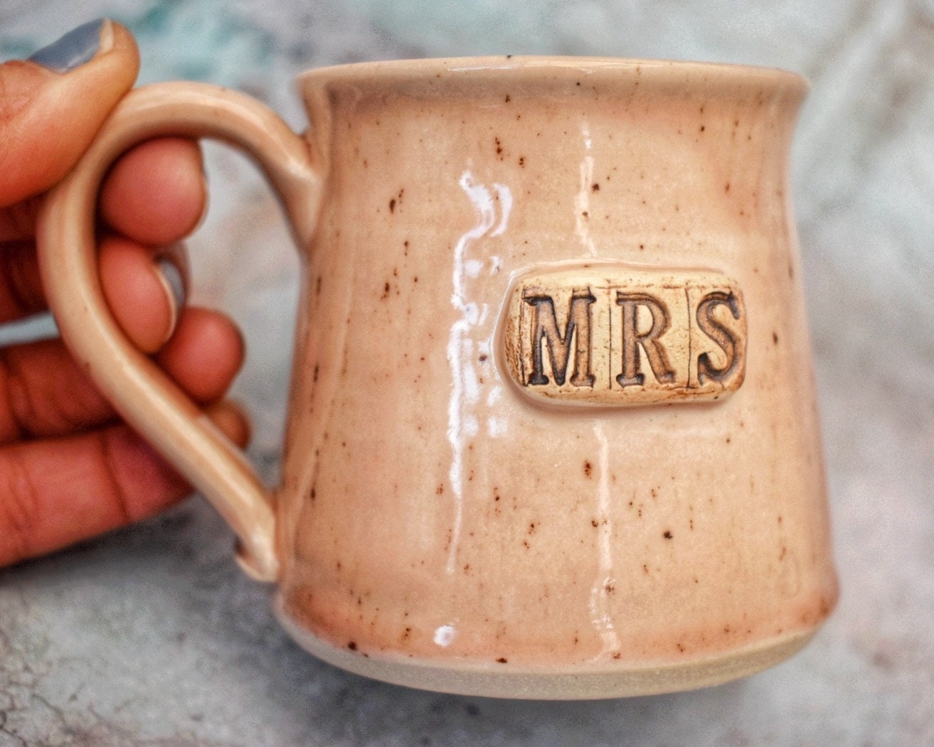 Handmade ‘MRS’ Mug, speckled pale pink glaze, 300ml Unique Wedding Gift for her, coffee cup, tea mug, Ceramic, Stoneware, UK Studio Pottery